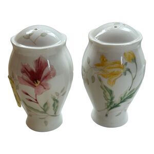 Lenox Butterfly Meadow Salt & Pepper Shaker Set NEW IN‎ BOX